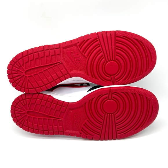 Nike Dunk Low Red Black Toe 6.5 Youth / 8 Womens New HF9980-600 - Picture 8 of 11